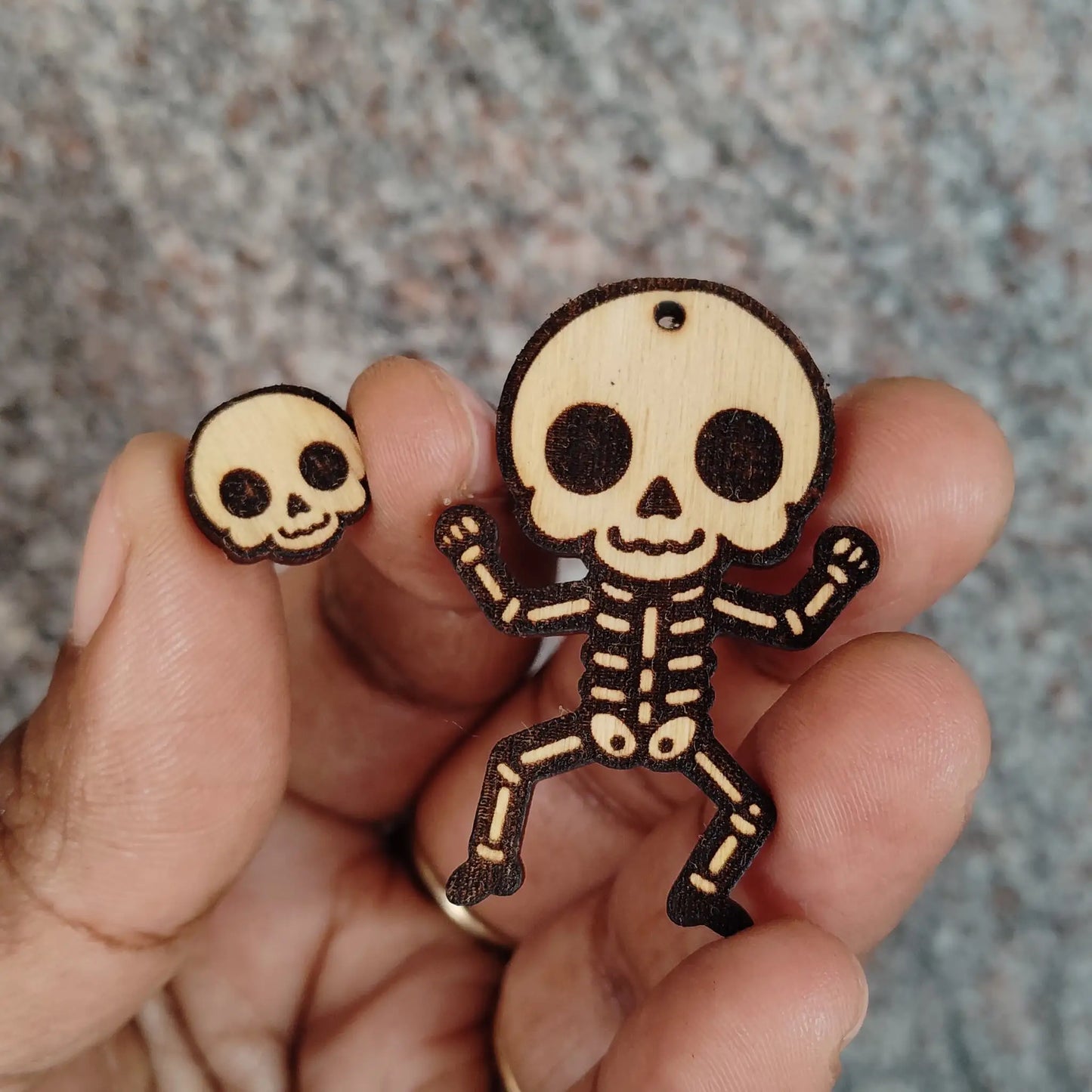 Halloween skeleton laser cut wood acrylic earring file in svg dxf and pdf format