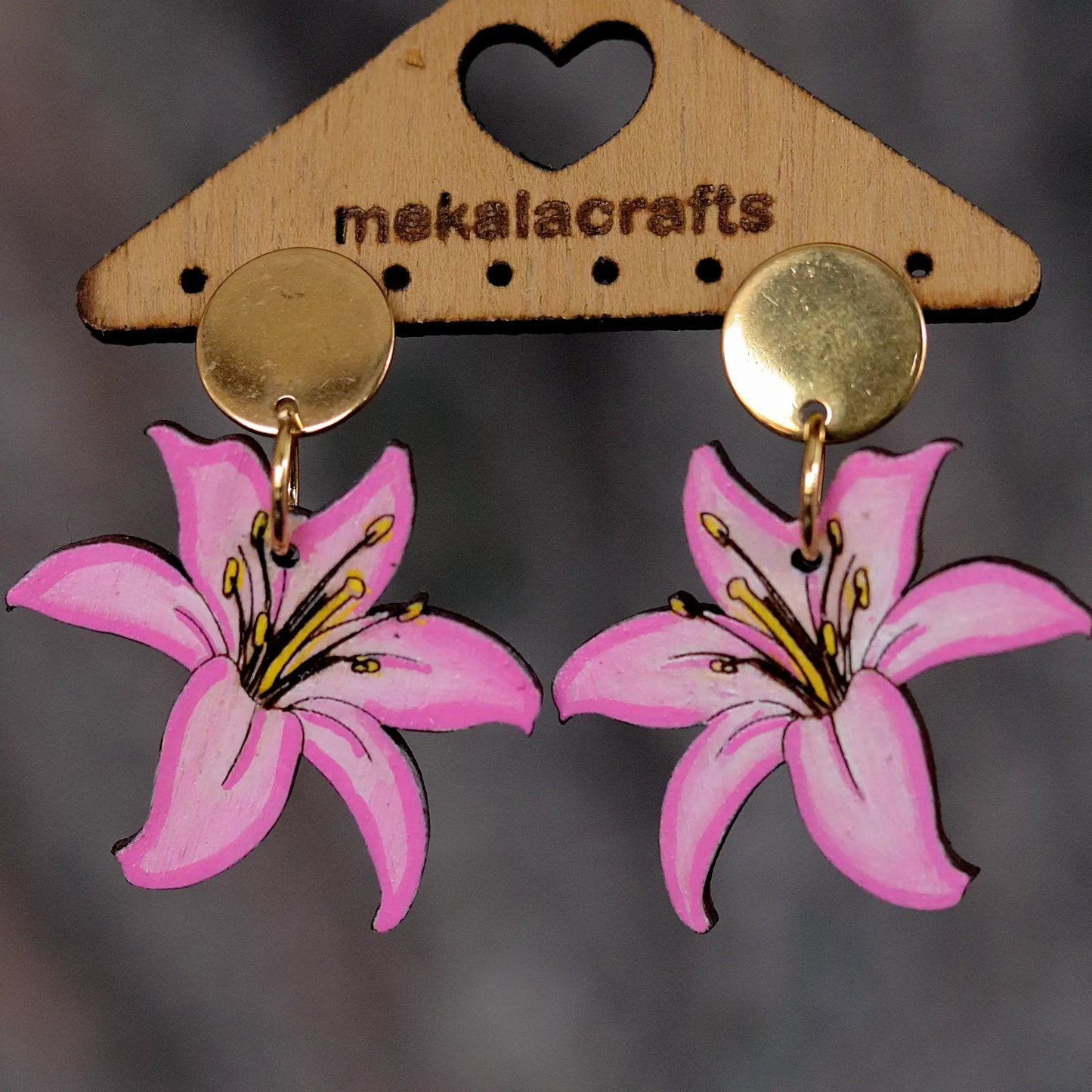 Hand-painted pink lily wooden earrings | eco-friendly and sustainable fashion | nature inspired jewellery