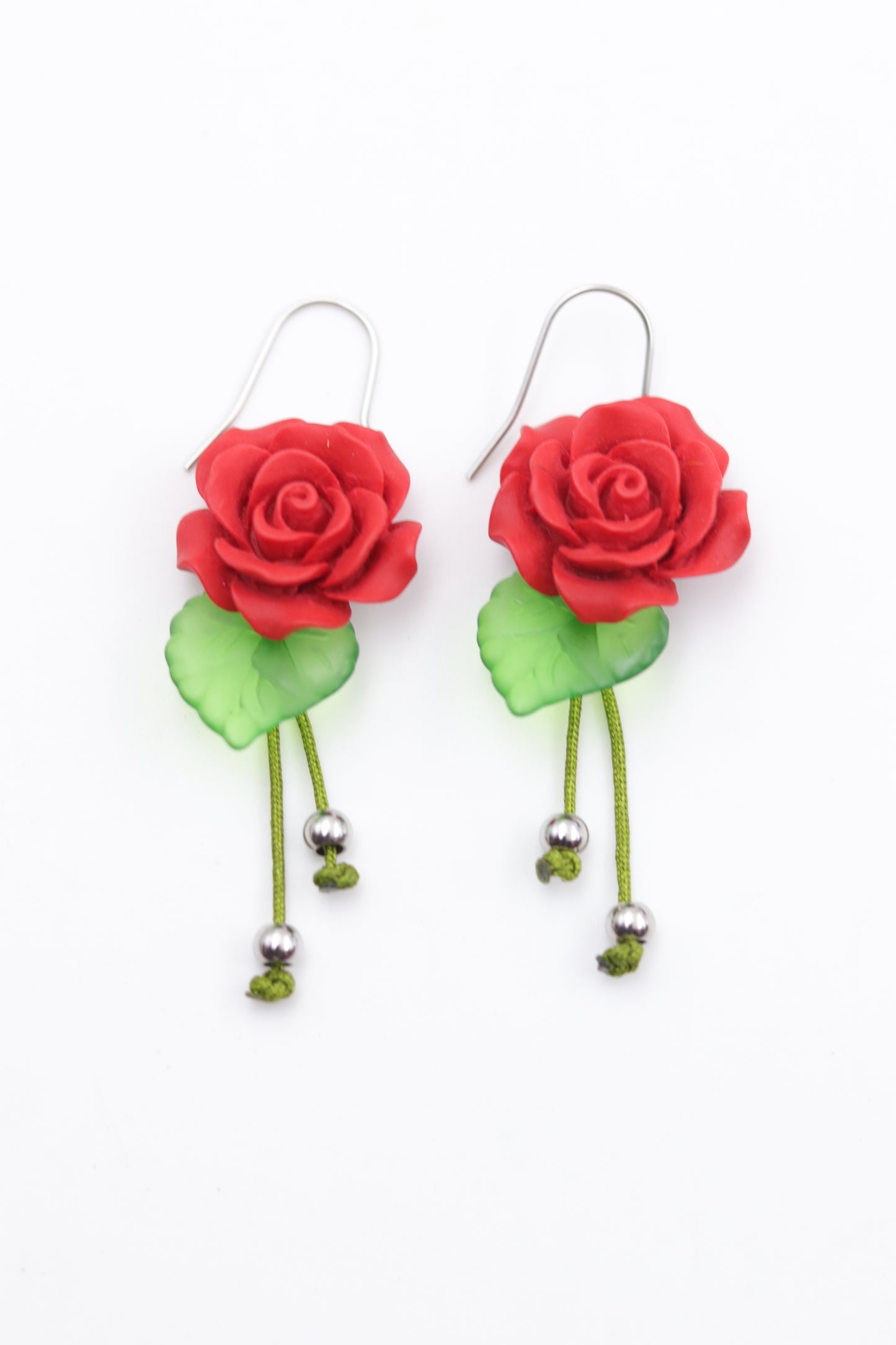 Handmade Red Rose Jewelry Set – Earrings, Bracelet & Necklace with Green Leaf Accents