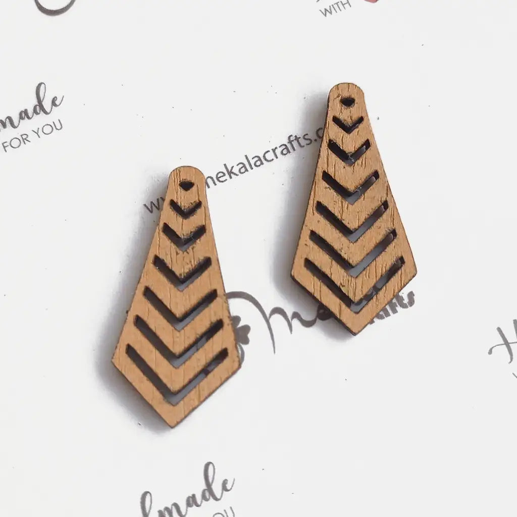 Wooden Shapes for Crafts Blanks Templates Base Jewelry Earrings Making Wood  Laser Cut Tags X 10 Lipstic Shoe Bag Free Postage 
