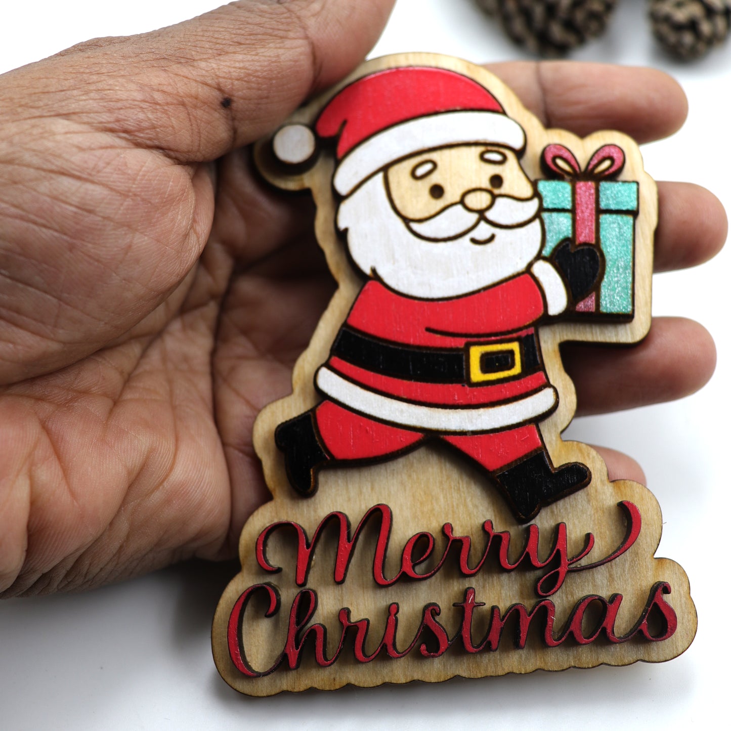 Hand-Painted Wooden Santa “Merry Christmas” Fridge Magnet – Laser Cut Holiday Decor