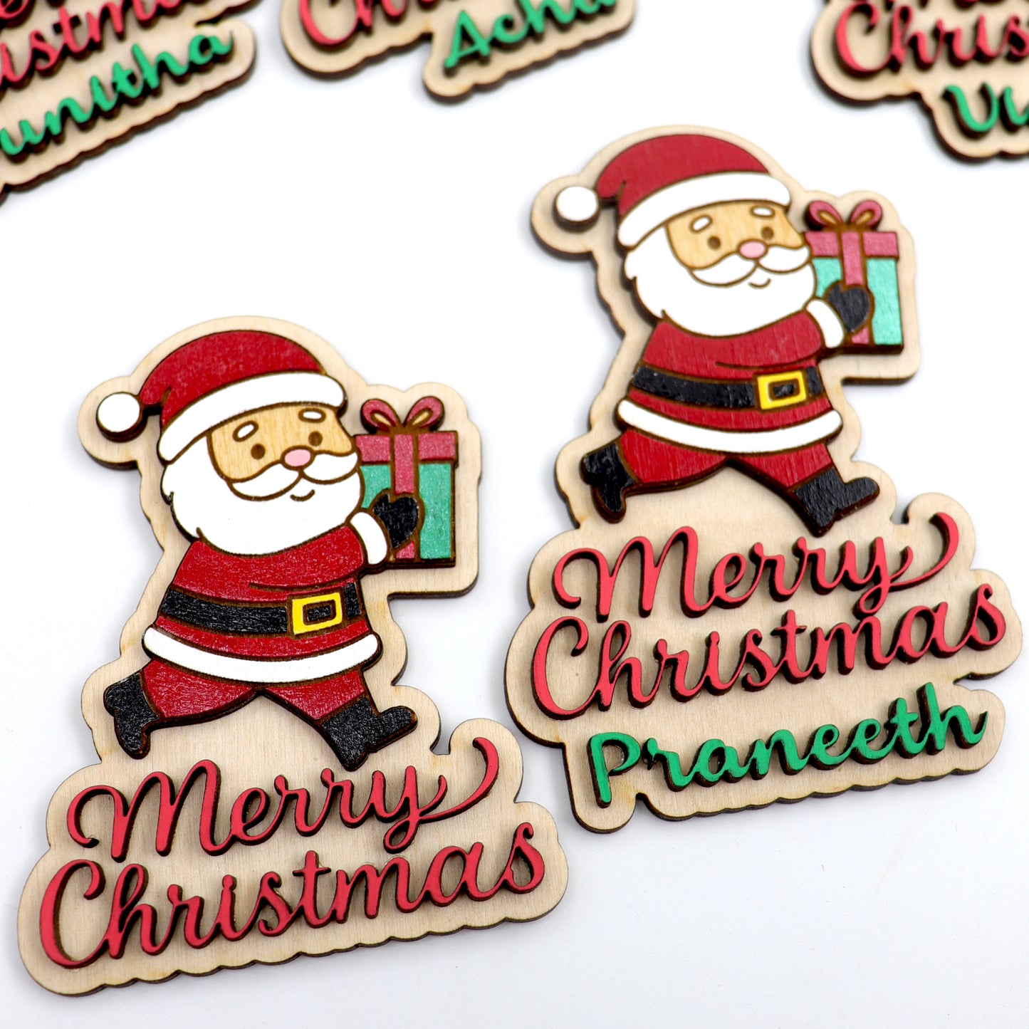Hand-Painted Wooden Santa “Merry Christmas” Fridge Magnet – Laser Cut Holiday Decor
