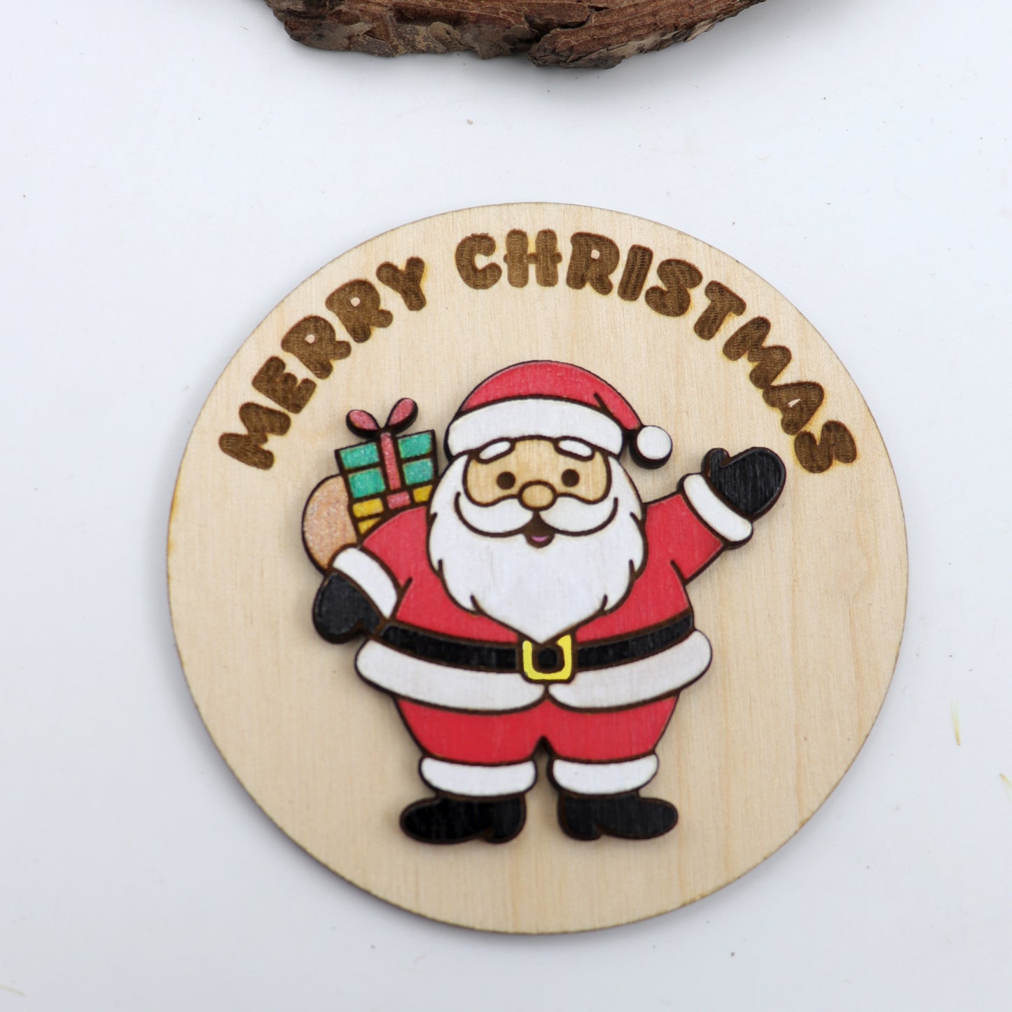 Personalized Wooden Santa Magnet – Custom Name Hand-Painted Christmas Fridge Decor