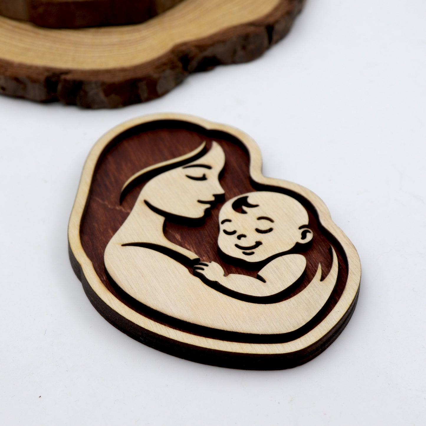 Wooden Mother and Baby Fridge Magnet – Handmade Natural Wood Motherhood Decor Gift