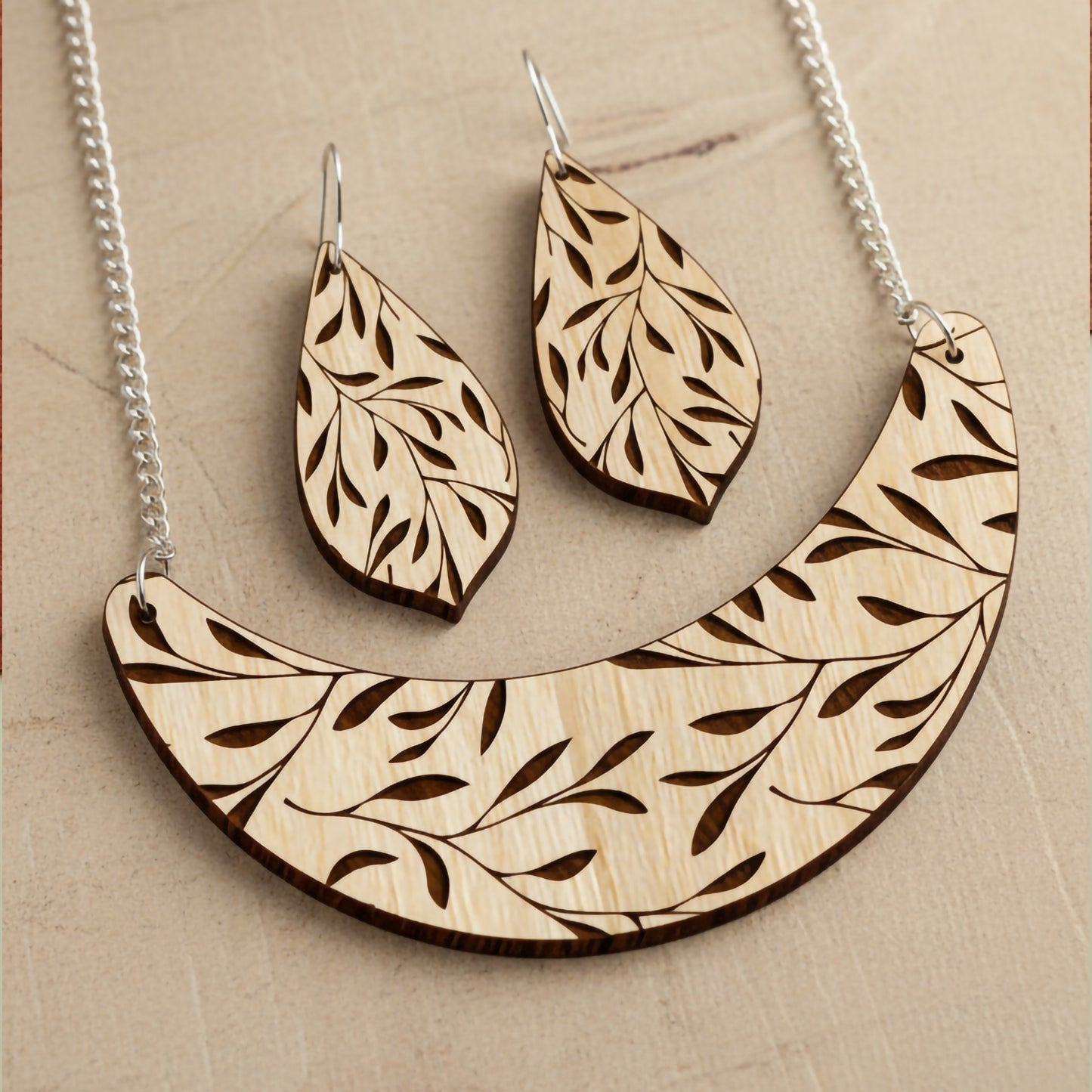 Boho Chic Wooden Leaf Jewellery Set | Hypoallergenic Stainless Steel accessories